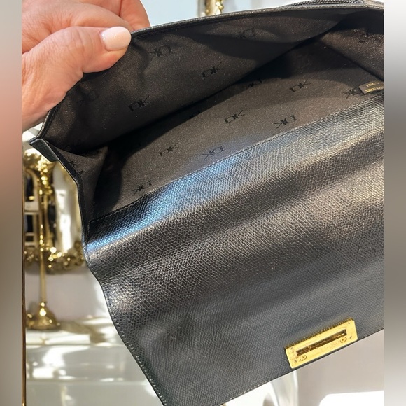 Black pebbled leather Donna Karan clutch/wallet - Picture 7 of 12